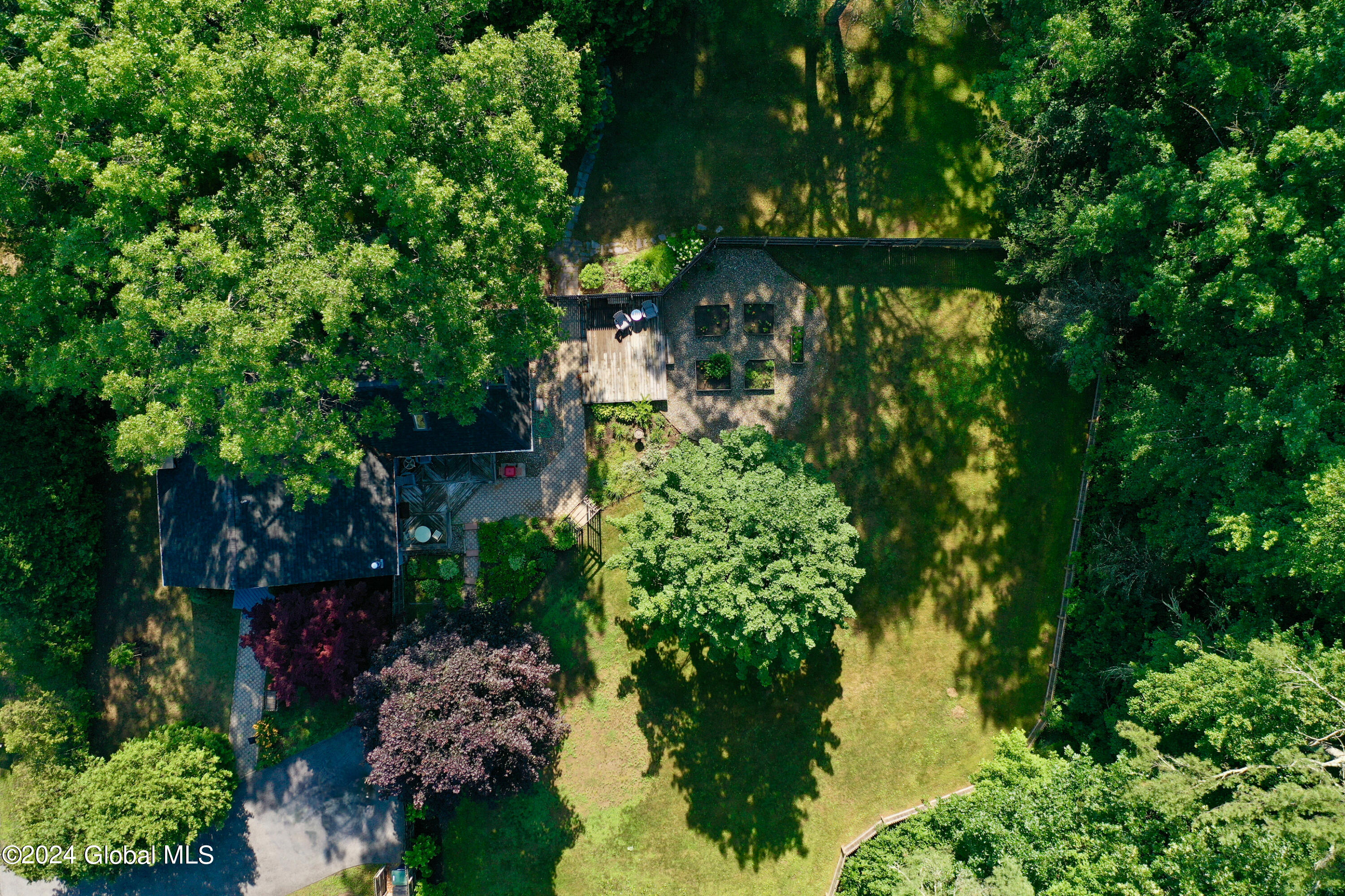 101 King Road Saratoga Springs, NY 12866 - Photo 61 of 64 9