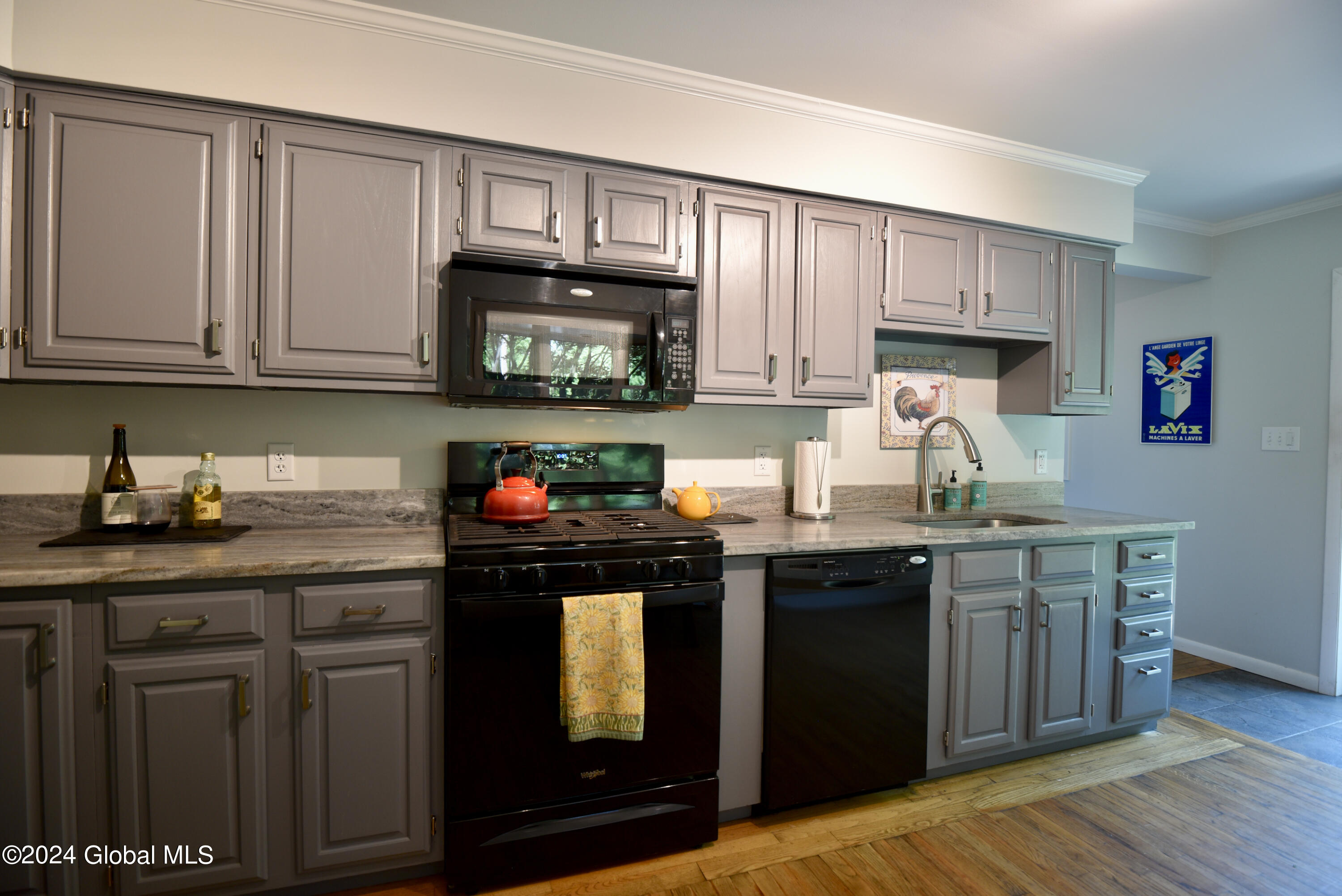 101 King Road Saratoga Springs, NY 12866 - Photo 10 of 64 13