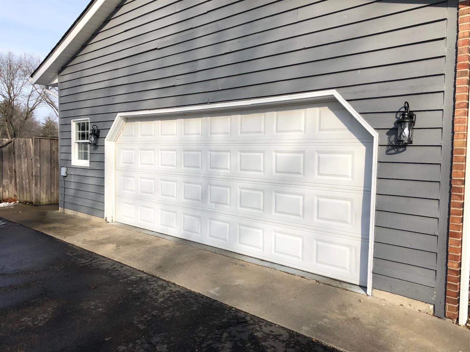 7410 Rustic Drive Demotte, IN 46310 - Photo 2 of 8 1500x1124