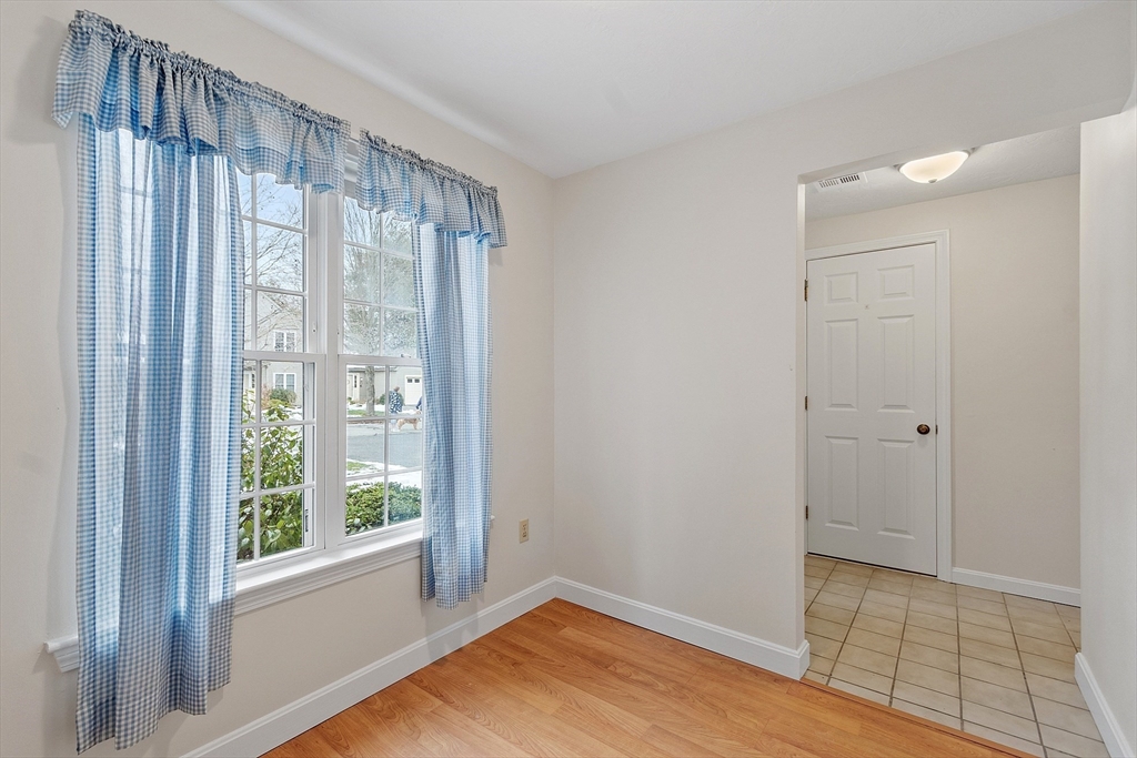301 C Ridgefield Circle, Unit C Clinton, MA 01510 - Photo 9 of 29 Gallery Image 9