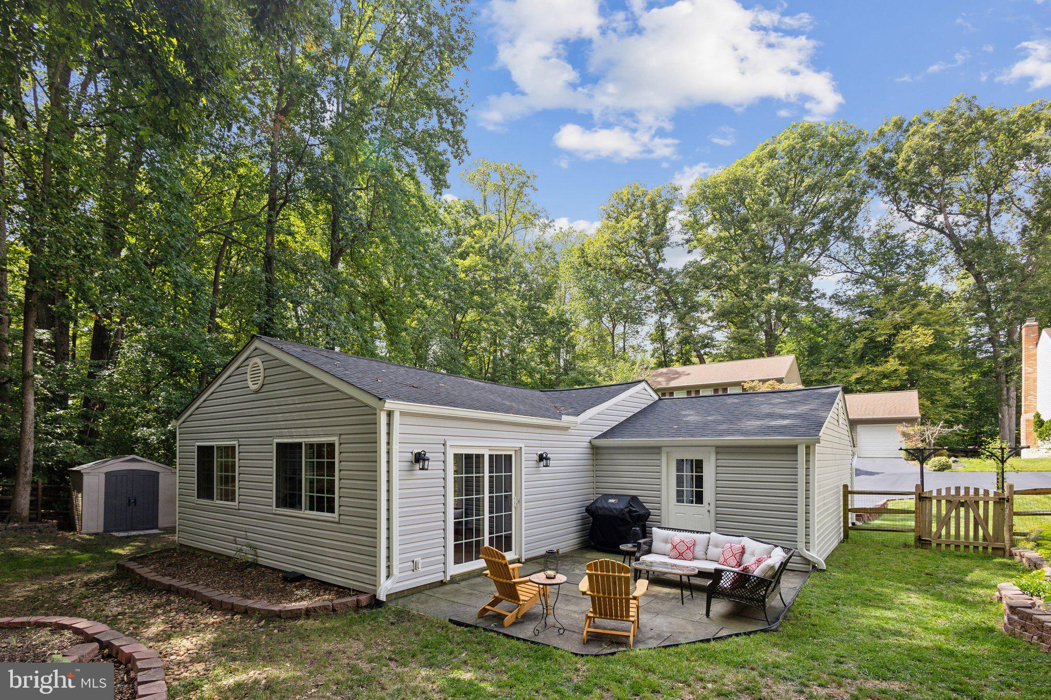 8483 Falling Leaf Road Springfield, VA 22153 - Photo 33 of 42 Back patio