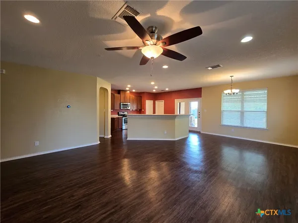 $1,895 | 1492 Jordan Crossing, New Braunfels, TX 78130