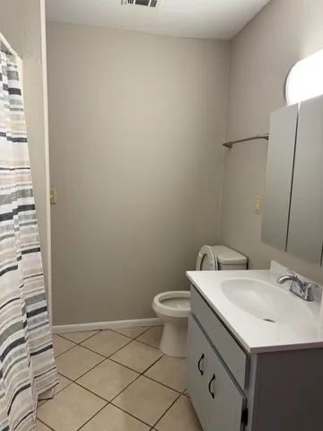 $1,325 | 298 Cross Drive, Crestview, FL 32536