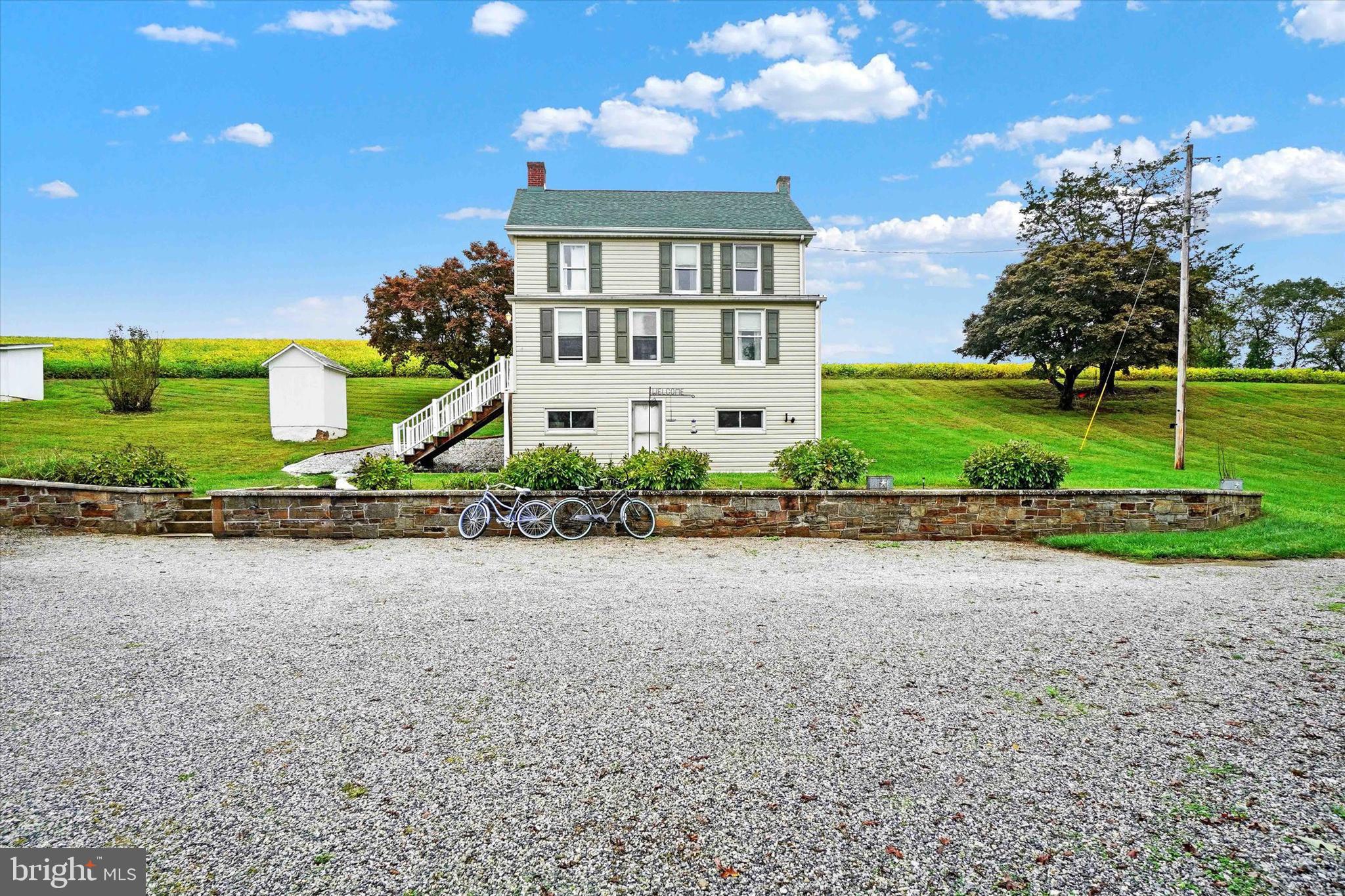 1264 Cooper Road New Freedom, PA 17349 - Photo 4 of 41 Gallery Image 4