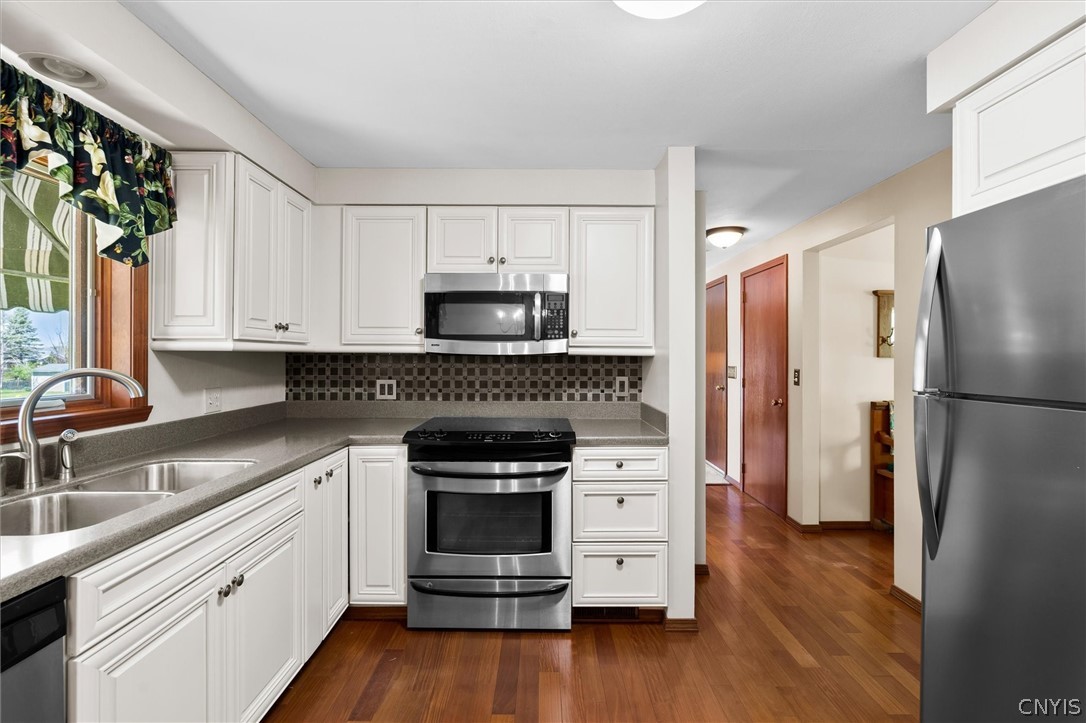 9529 Sotherden Road Brewerton, NY 13029 - Photo 15 of 45