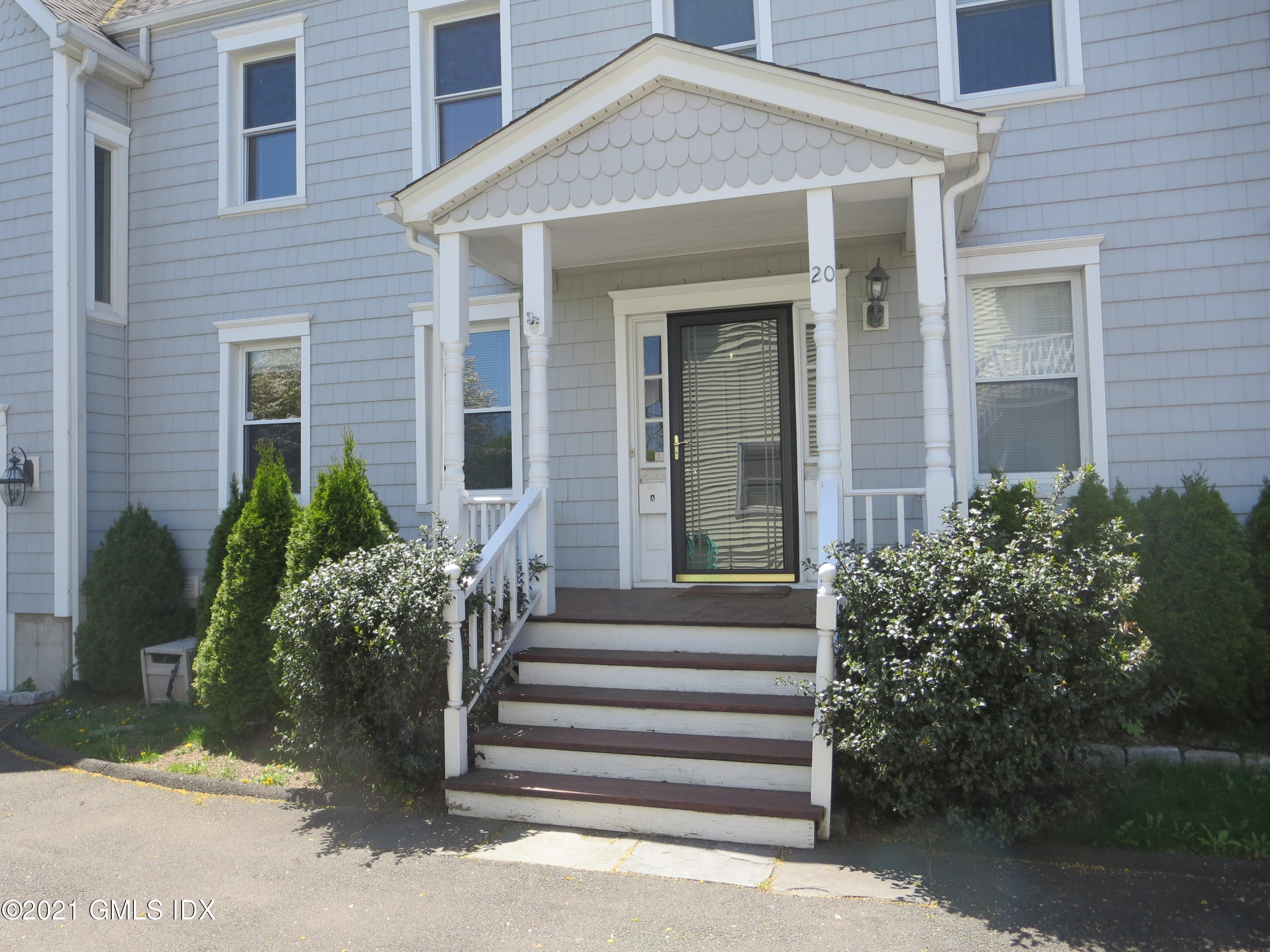 20 Division Street, Unit B Greenwich, CT 06830 - Photo 2 of 12 Front