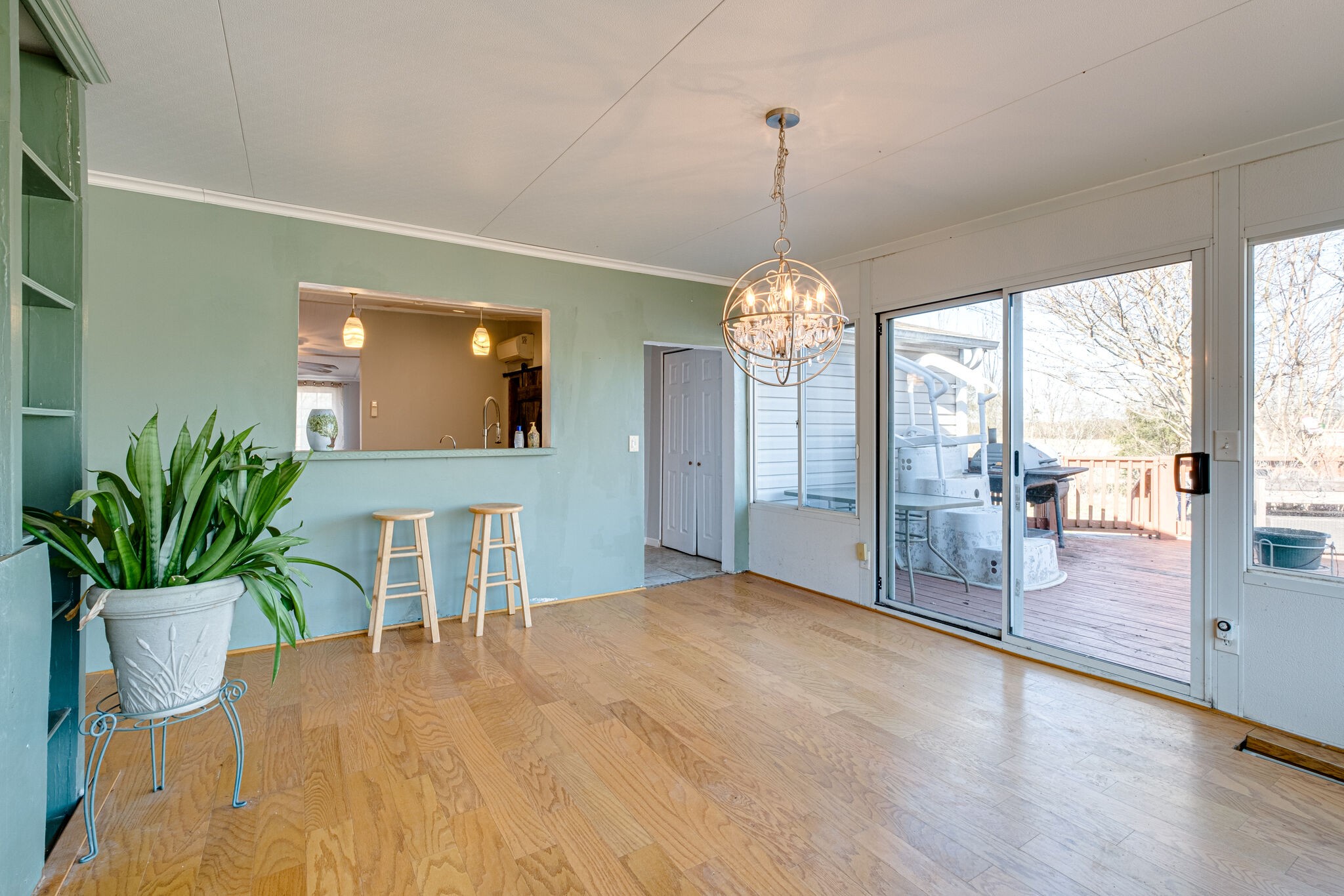 576 Swamp Road Eagleville, TN 37060 - Photo 10 of 27 a view of a livingroom with furniture window and wooden floor