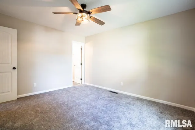 $181,900 | 865 Stardust Drive, Herrin, IL 62948