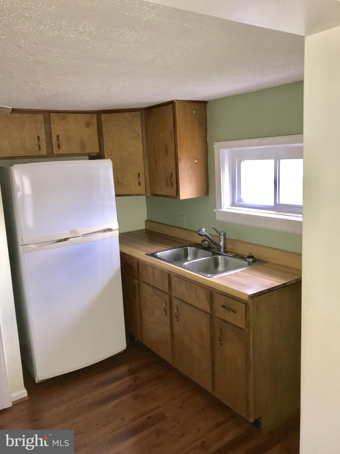 44 Off Rt 4 Berkeley Springs Berkeley Springs, WV 25411 - Photo 19 of 20 Kitchen