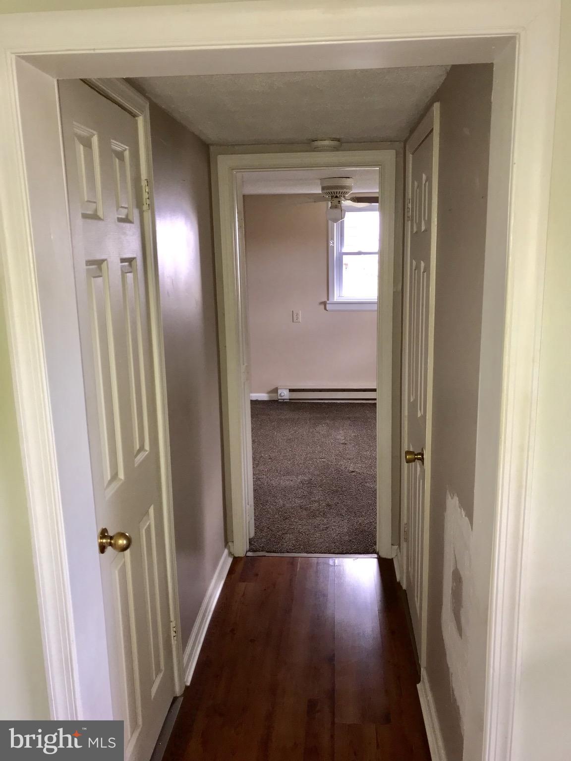 44 Off Rt 4 Berkeley Springs Berkeley Springs, WV 25411 - Photo 7 of 20 Interior (General)