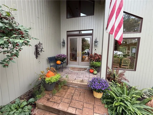 $1,150,000 | 30 Croyhill Drive, Indiana, PA 15701