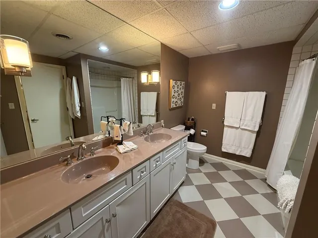 $1,150,000 | 30 Croyhill Drive, Indiana, PA 15701