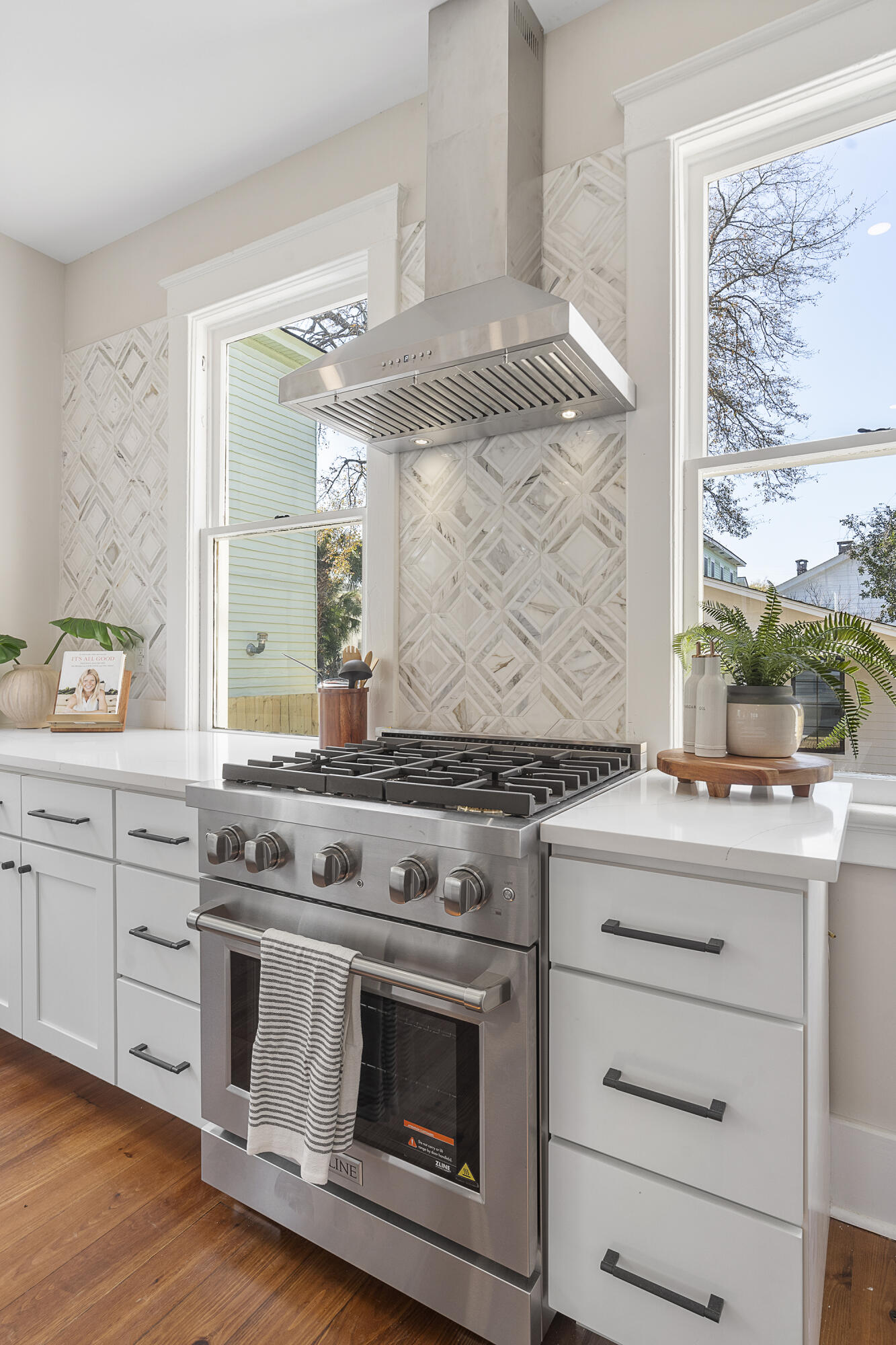 929 Rutledge Avenue Charleston, SC 29403 - Photo 17 of 80 DSC02476
