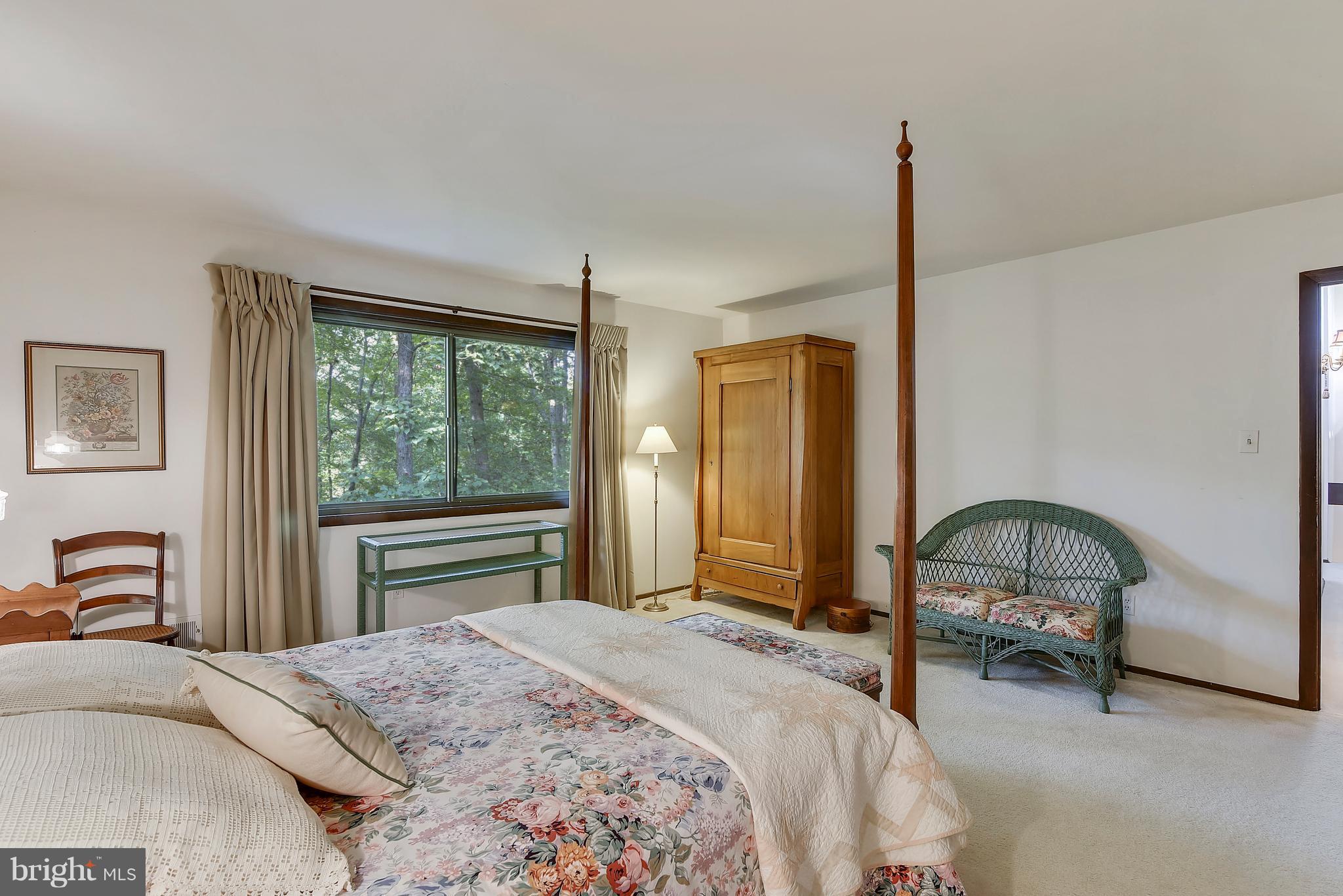 10908 Thanlet Lane Reston, VA 20190 - Photo 20 of 30 Bedroom