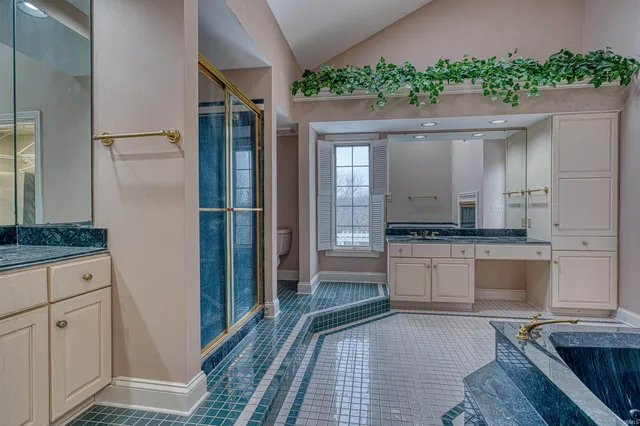 $749,900 | 4300 Bergdolt Road, Evansville, IN 47711