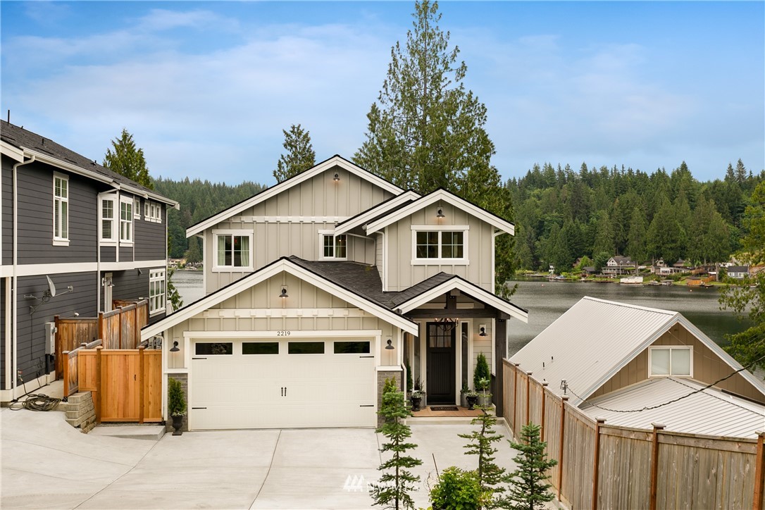 2219 Southwest Lake Roesiger Road Snohomish, WA 98290 - Photo 2 of 25