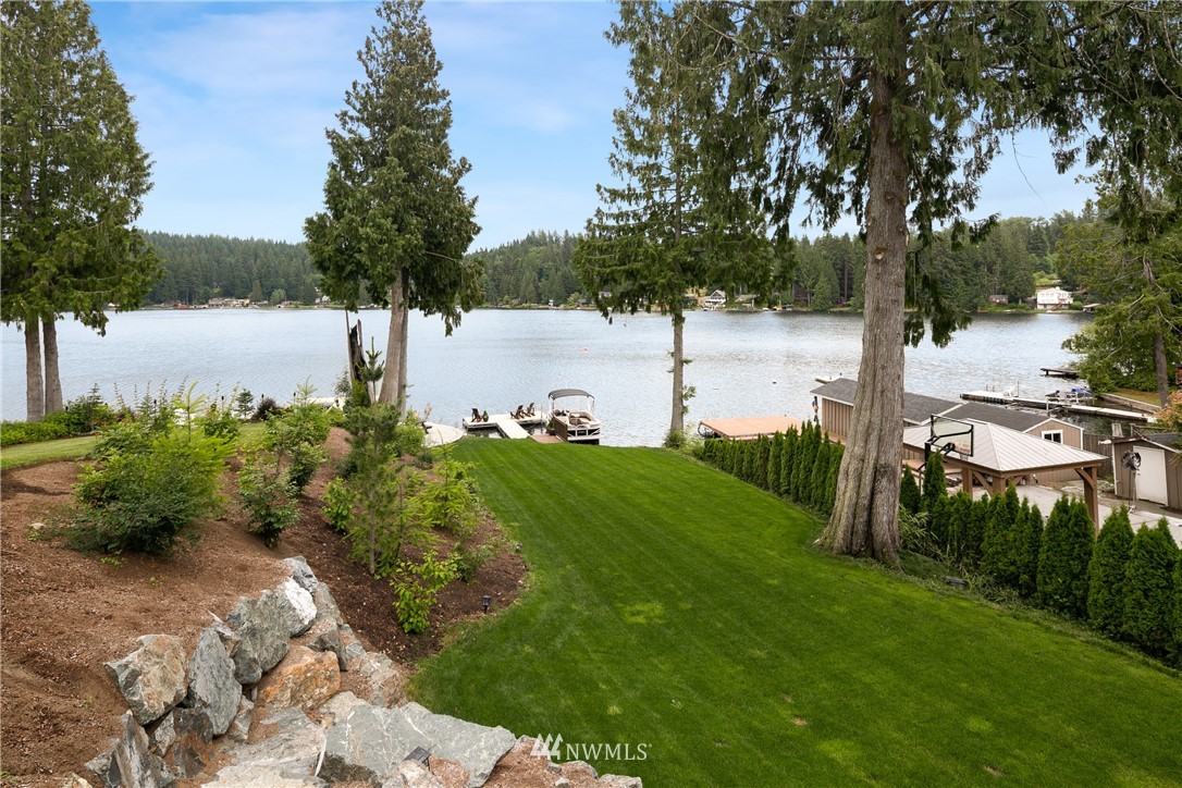 2219 Southwest Lake Roesiger Road Snohomish, WA 98290 - Photo 21 of 25