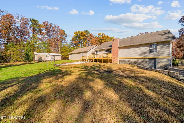 $569,900 | 1383 Old Bean Shed Road, Clarkrange, TN 38553