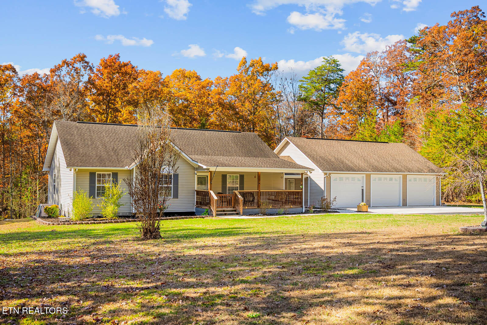 1383 Old Bean Shed Road Clarkrange, TN 38553 - Photo 35 of 36 6