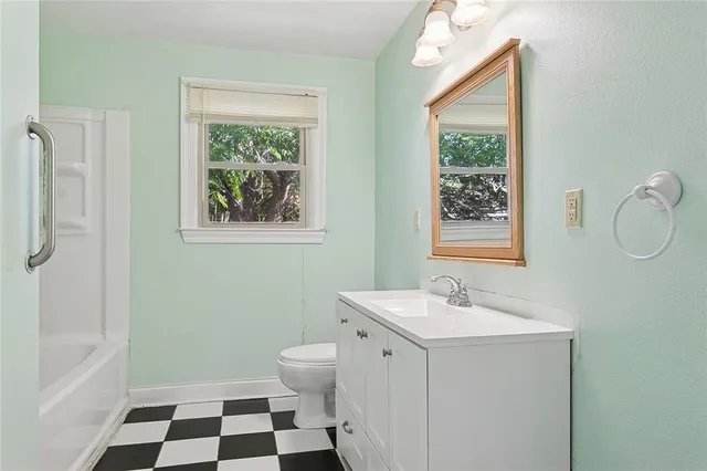 $240,000 | 2013-17 Gallo Drive, Chalmette, LA 70043