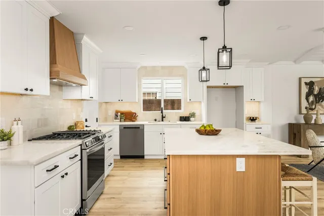 $1,499,000 | 2130 Kallin Avenue, Long Beach, CA 90815