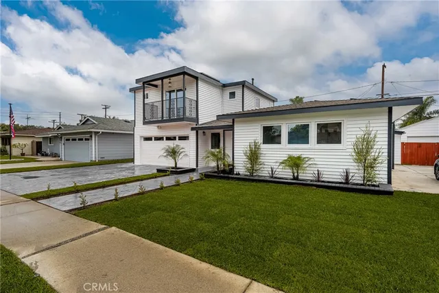 $1,499,000 | 2130 Kallin Avenue, Long Beach, CA 90815