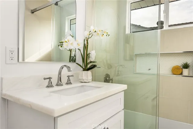 $1,499,000 | 2130 Kallin Avenue, Long Beach, CA 90815