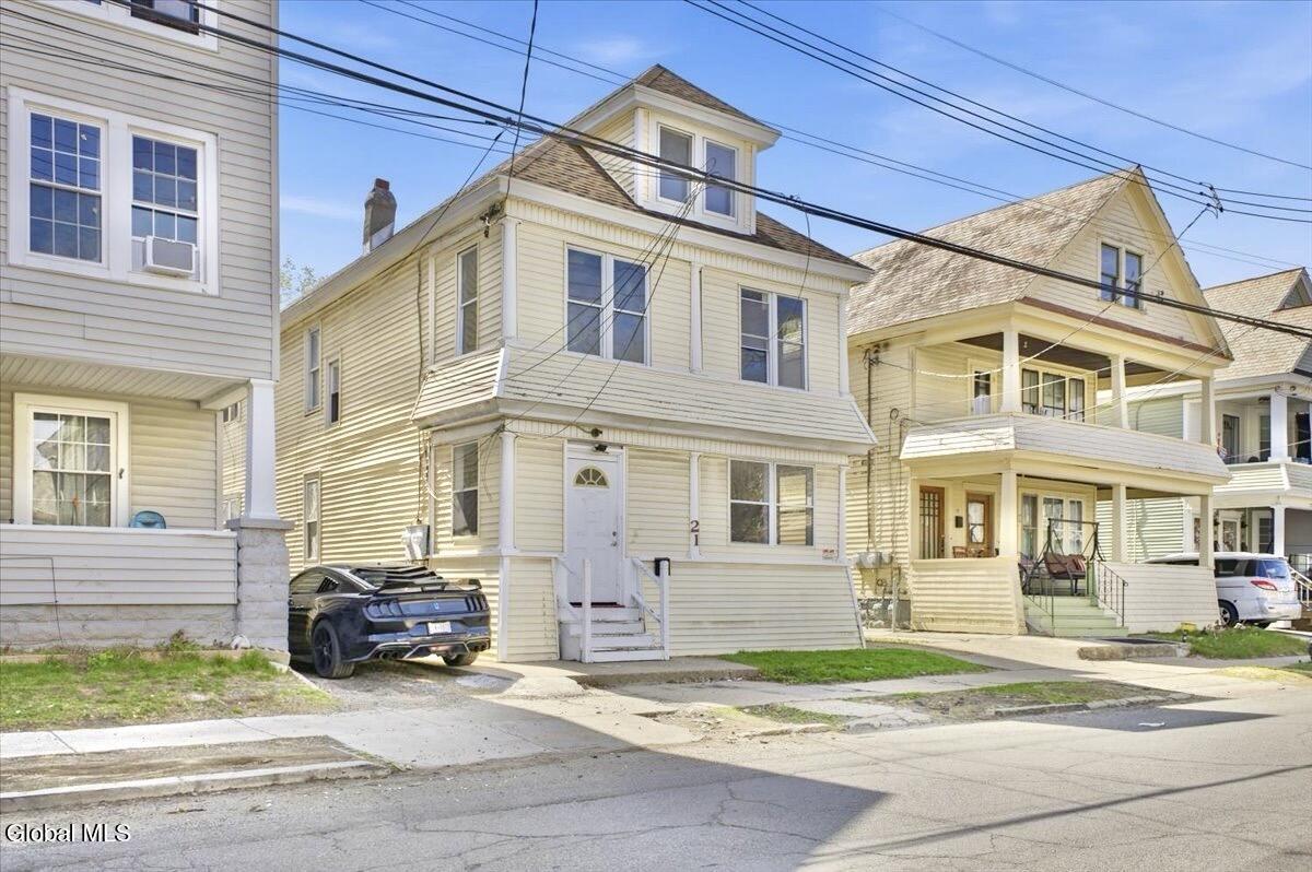 21 Hawk Street Schenectady, NY 12307 - Photo 2 of 29 Front