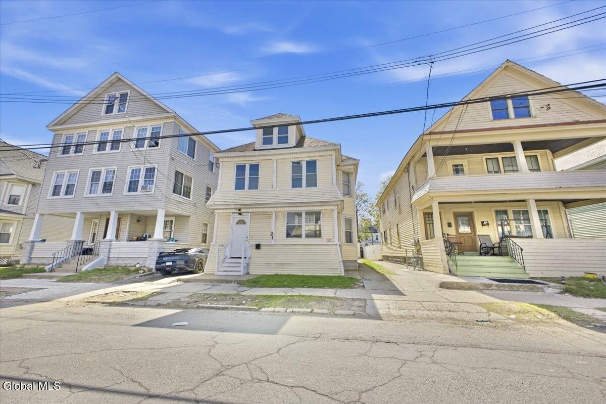21 Hawk Street Schenectady, NY 12307 - Photo 3 of 29 Front