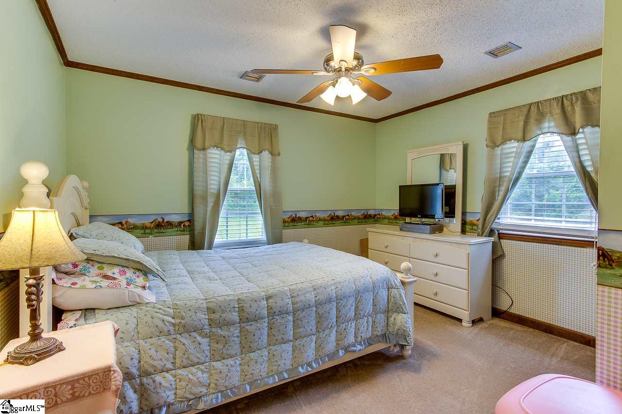 410 Barnett Road Greer, SC 29651 - Photo 27 of 34