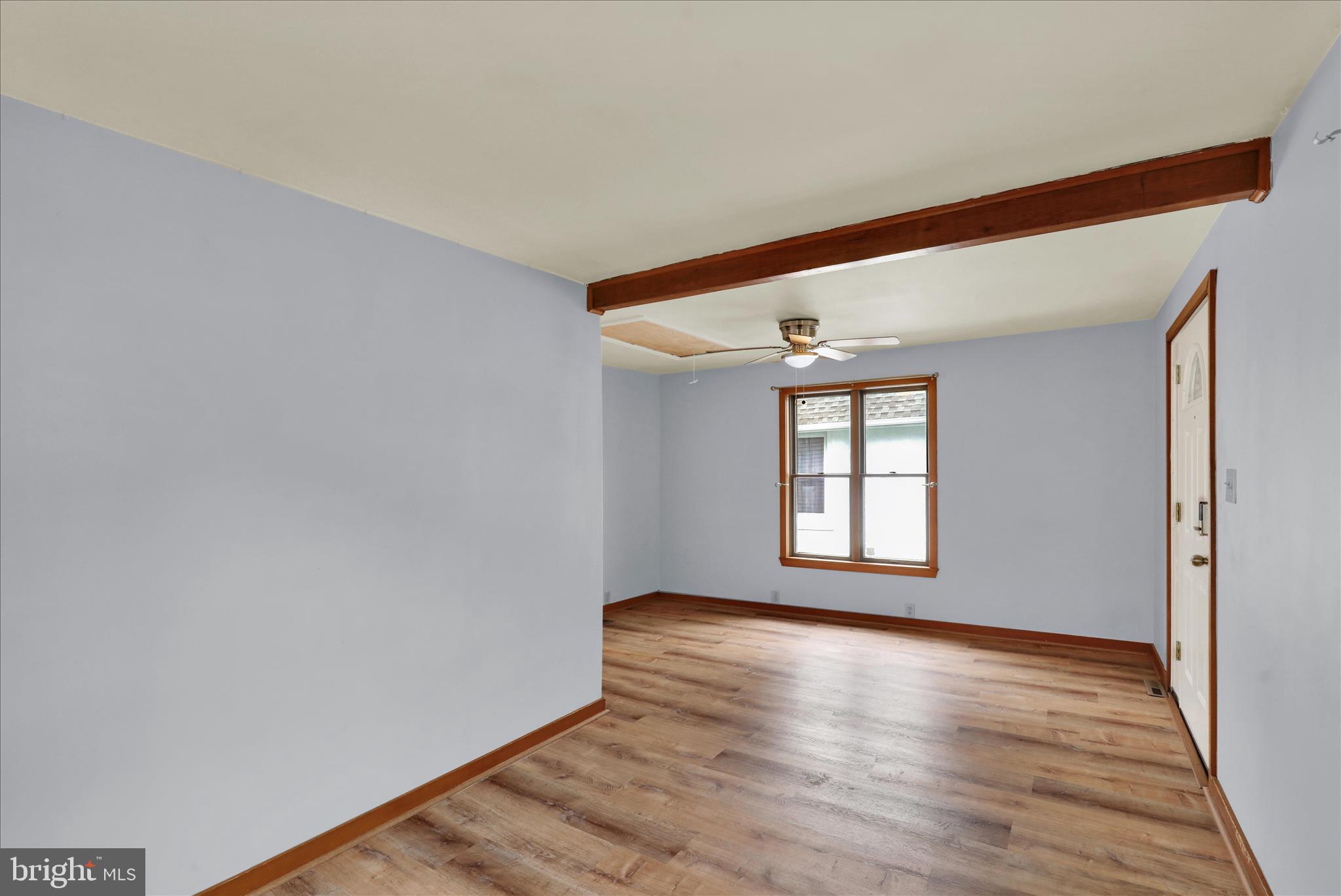 1027 Commonwealth Boulevard Reading, PA 19607 - Photo 9 of 31