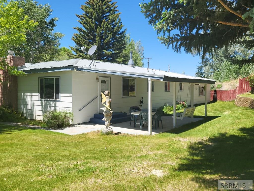 560 North Front Street Arco, ID 83213 - Photo 8 of 48