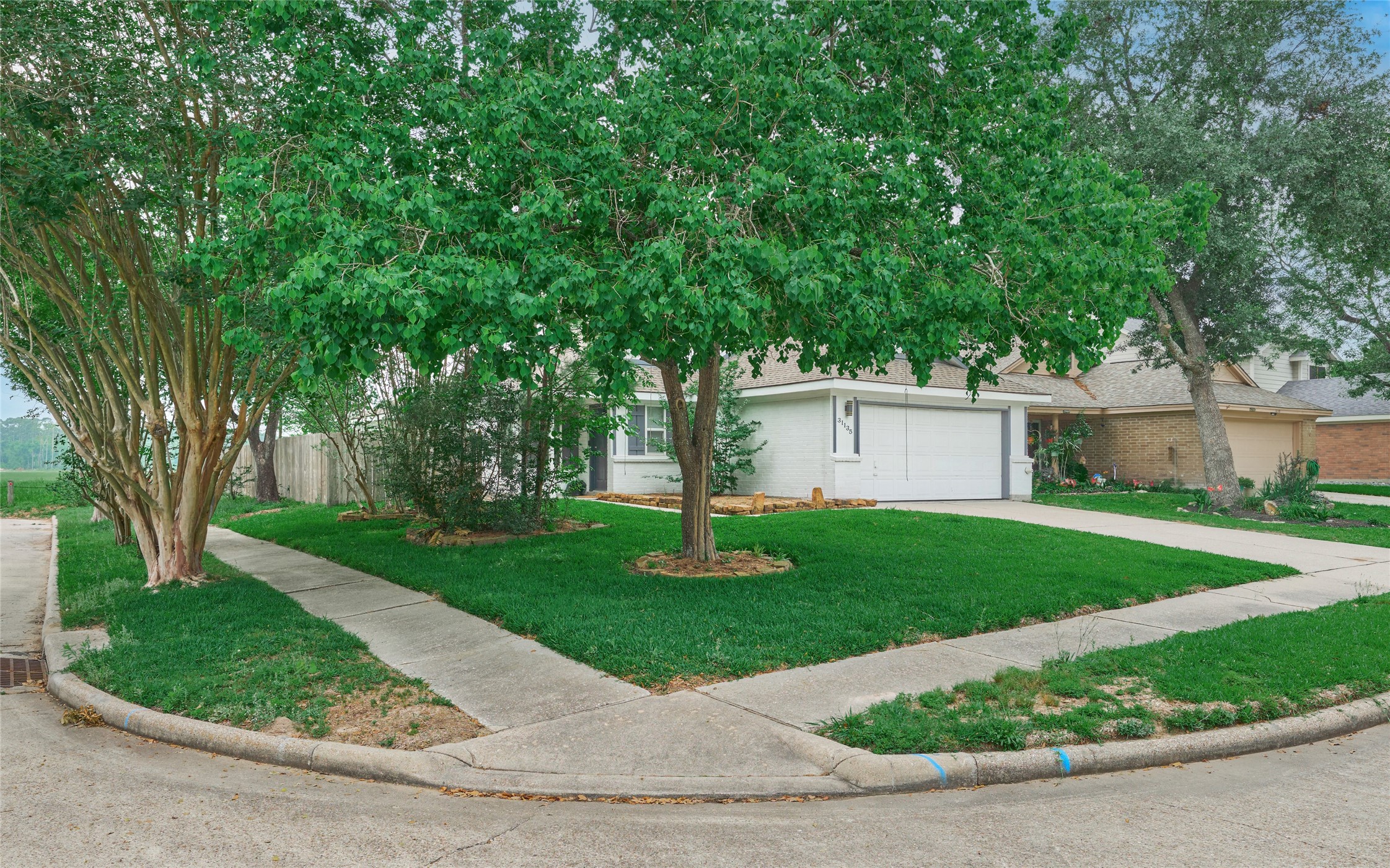31135 North Head Drive Spring, TX 77386 - Photo 2 of 34