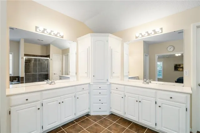 $535,000 | 13205 West 137th Place, Overland Park, KS 66221