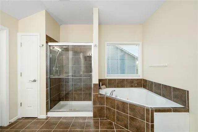 $535,000 | 13205 West 137th Place, Overland Park, KS 66221