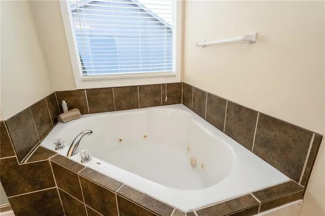 $535,000 | 13205 West 137th Place, Overland Park, KS 66221