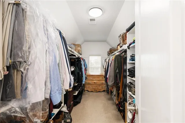 $535,000 | 13205 West 137th Place, Overland Park, KS 66221