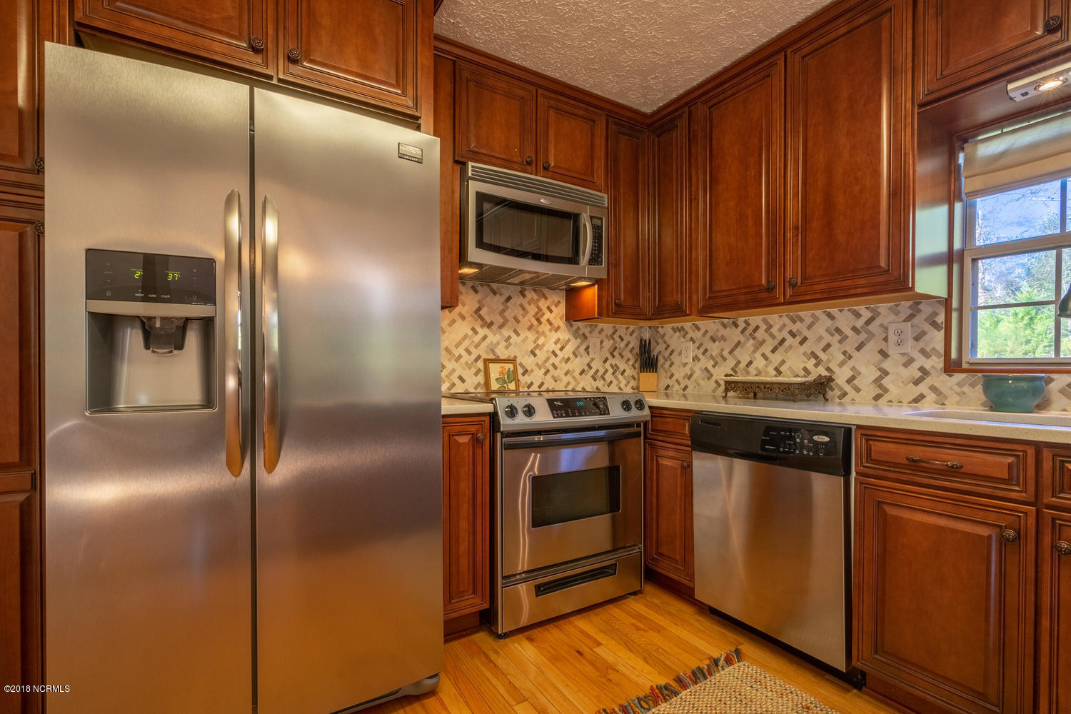 726 Balcombe Road Rocky Point, NC 28457 - Photo 4 of 55 726 Balcombe Rd-large-004-61-Kitchen-150