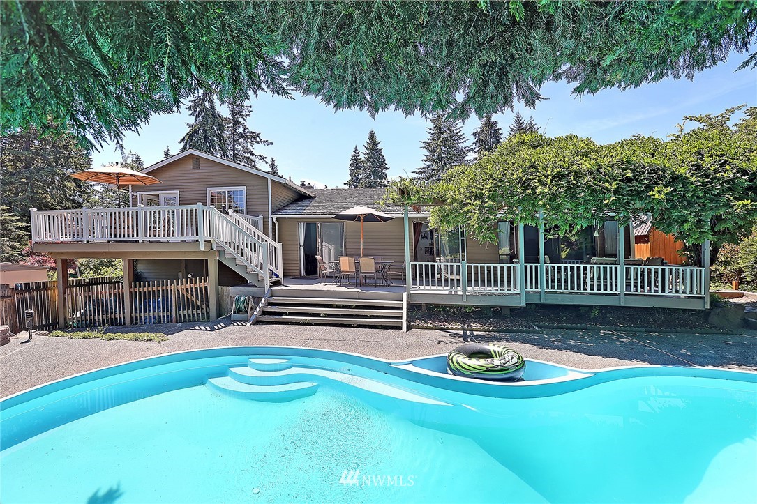 917 175th Street Southwest Bothell, WA 98012 - Photo 13 of 25