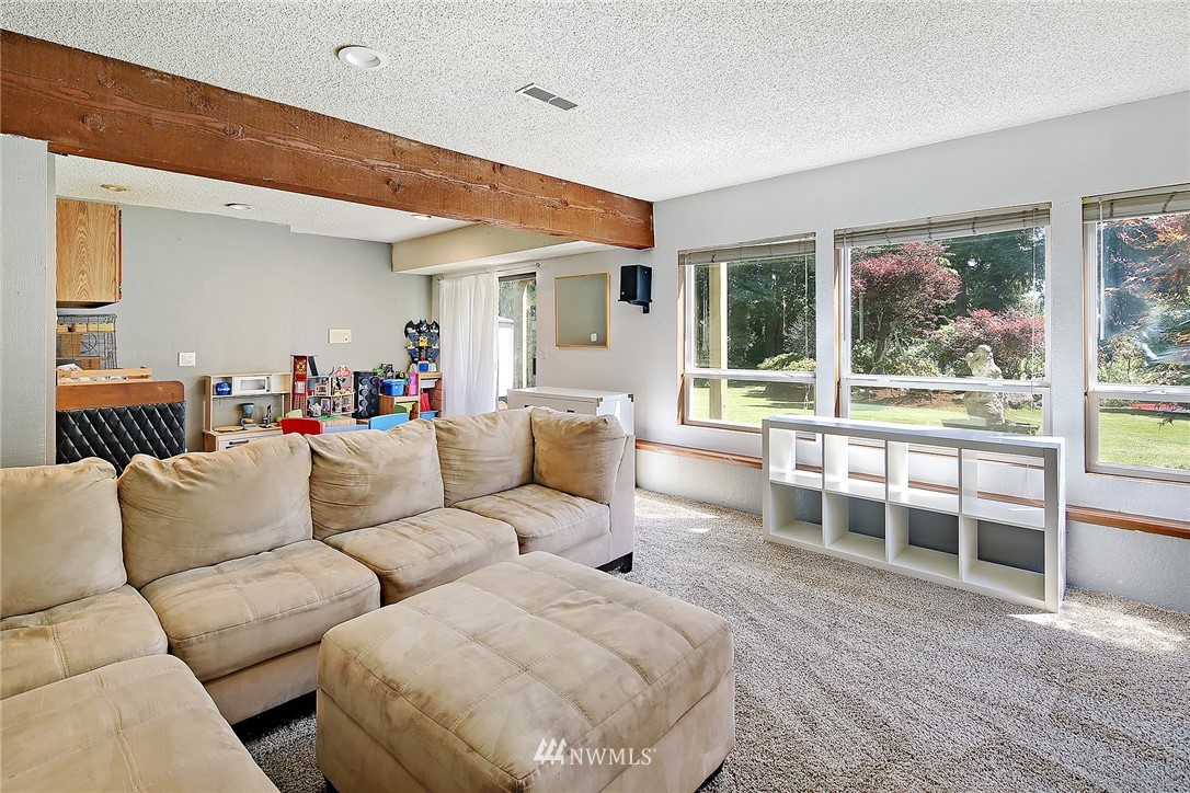 917 175th Street Southwest Bothell, WA 98012 - Photo 22 of 25