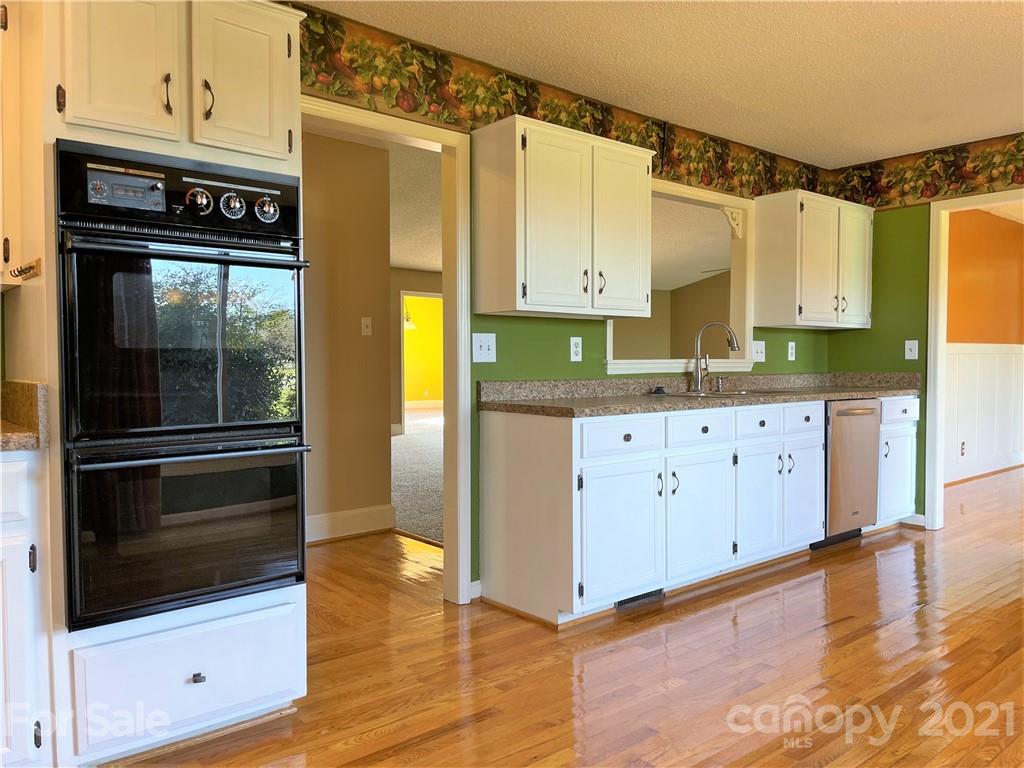821 State Rd S-46-167 York, SC 29745 - Photo 14 of 48 Gallery Image 14