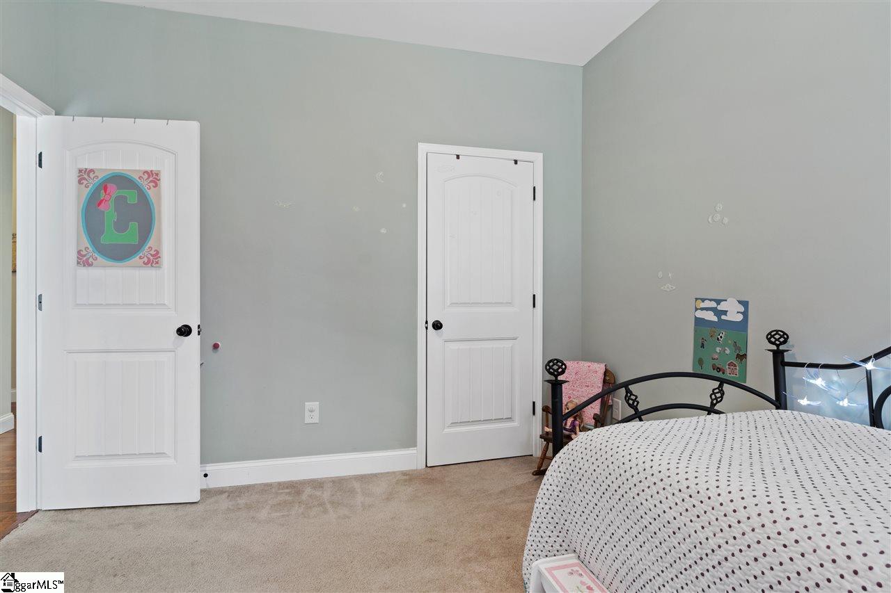 9 Dawson Road Greenville, SC 29609 - Photo 15 of 25