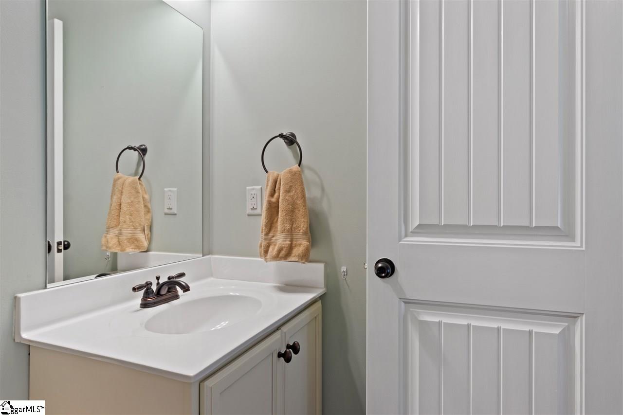 9 Dawson Road Greenville, SC 29609 - Photo 16 of 25