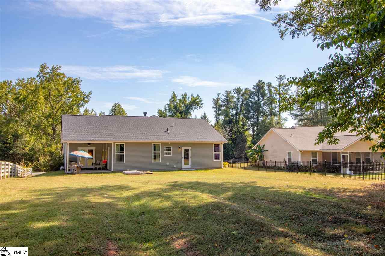 9 Dawson Road Greenville, SC 29609 - Photo 21 of 25