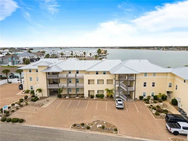 $425,000 | 28 Sandollar, Unit D2, Rockport, TX 78382