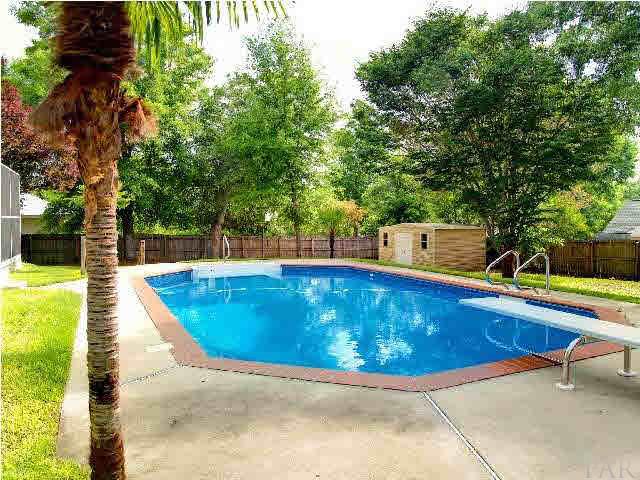 1502 Kings Road Cantonment, FL 32533 - Photo 24 of 24 Beautiful Pool