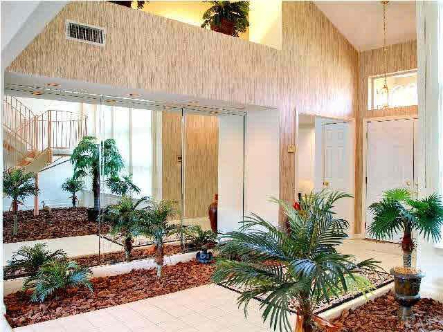 1502 Kings Road Cantonment, FL 32533 - Photo 5 of 24 Spectacula Entry Foyer