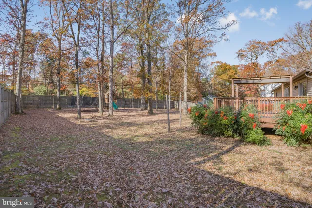 a view of outdoor space with city view