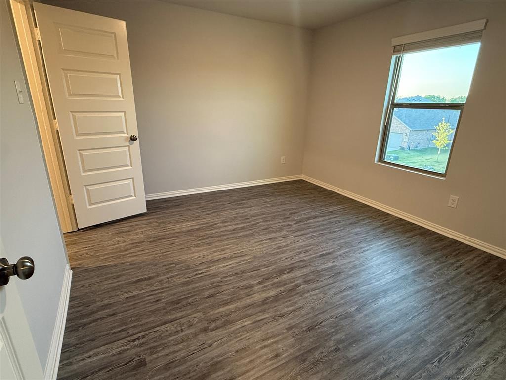 615 Metallic Tree Lane Van Alstyne, TX 75495 - Photo 18 of 24
