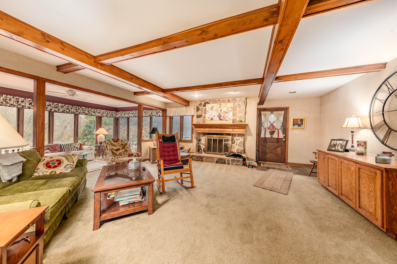 15555 Esser Court Brookfield, WI 53005 - Photo 19 of 61 Addtl Den